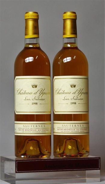 2 bouteilles CHÂTEAU D'YQUEM - 1er cru supérieur...