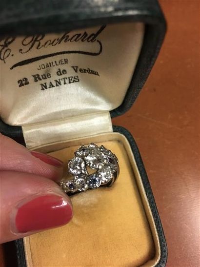 BAGUE TOURBILLON en platine et or gris 750...
