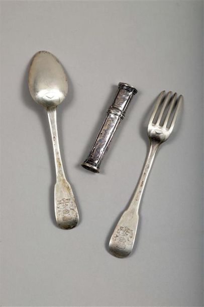 ENSEMBLE EN ARGENT (950/1000e), comprenant...