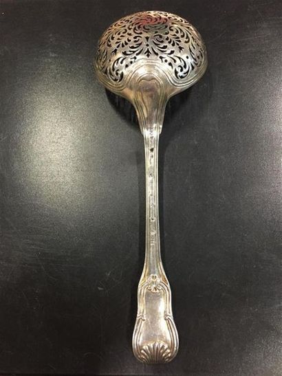 CUILLÈRE À SUCRE en argent (950/1000e), modèle...