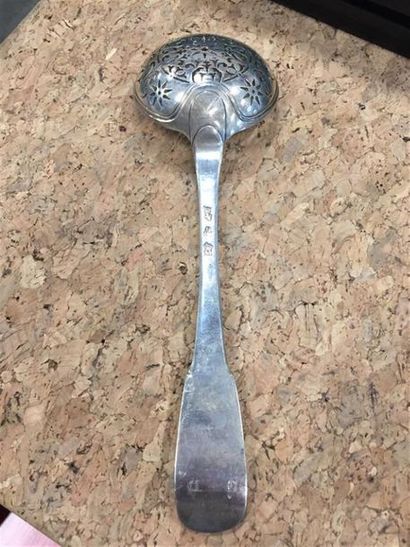 CUILLÈRE À SUCRE en argent (950/1000e), modèle...
