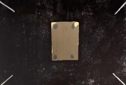 Derrière le miroir. TAPIES.
- Derrière le...