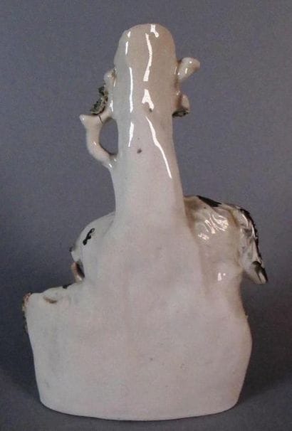 ANGLETERRE, Staffordshire. Soliflore en porcelaine...