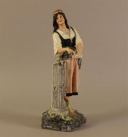 AUTRICHE. Figure à décor polychrome représentant...