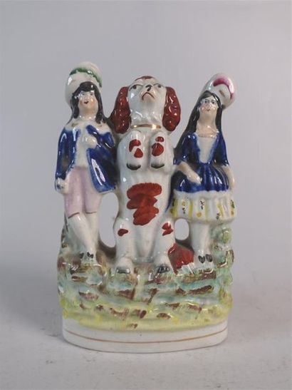 ANGLETERRE, Staffordshire. Groupe en porcelaine...