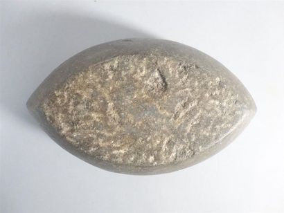 Lot de deux mortiers en granite avec pilons....