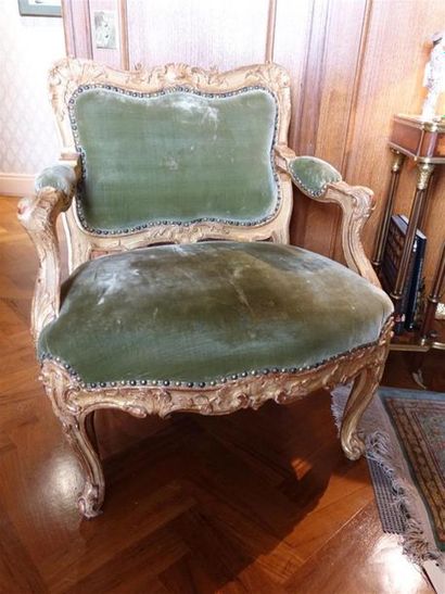 Fauteuil à coiffer de forme mouvementée à...