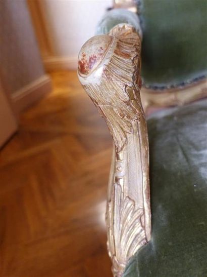 Fauteuil à coiffer de forme mouvementée à...