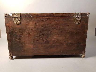 Coffre rectangulaire en bois et placage de...