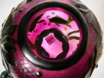 CHINE
Pot couvert de forme globulaire en...