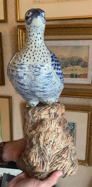 JAPON
Rapace en porcelaine bleu blanc sur...
