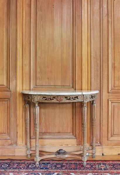Petite console demi-lune en chêne naturel...