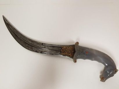 INDE
Jambiya à poignée en jade gris sculpté...