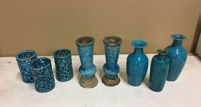 CHINE
Ensemble de pièces en céramique émaillée...