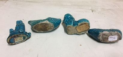 CHINE
Ensemble de pièces en céramique émaillée...