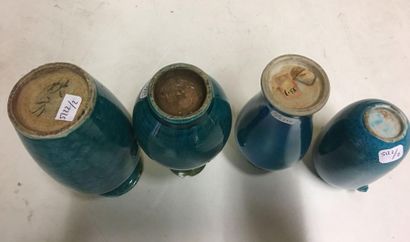 CHINE
Ensemble de pièces en céramique émaillée...