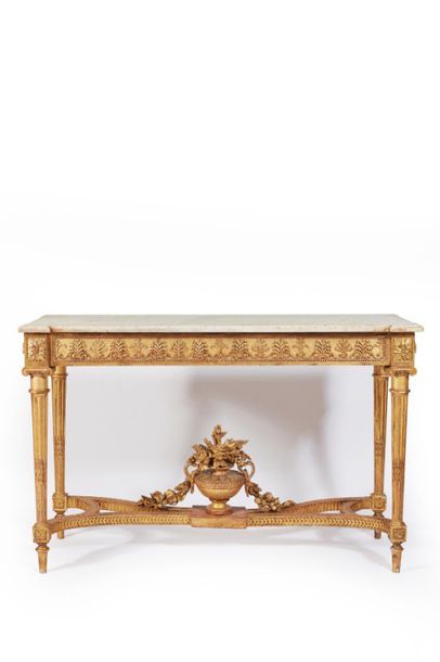 Console rectangulaire en bois mouluré, sculpté...