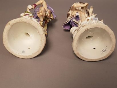 MEISSEN 
Suite de quatre figurines en porcelaine,...