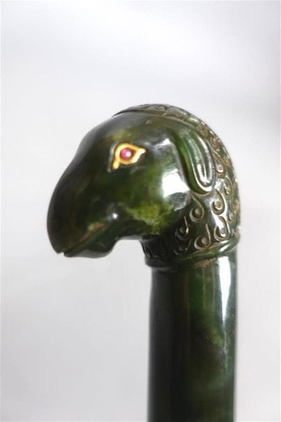 Kard indien 
Poignée en jade néphrite vert...