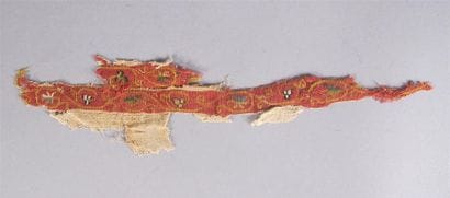 Ensemble de huit fragments de textiles C...