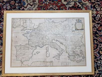 Ensemble de 7 cartes d'Europe encadrées
(comportent...