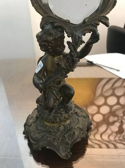Paire de miroirs de table figurant angel...