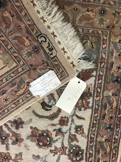 Tapis Indopersan laine et soie (chaîne et...