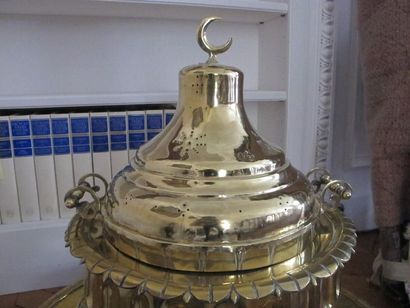 Brasero ottaman tripode en cuivre, avec plateau
H...