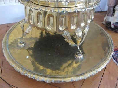 Brasero ottaman tripode en cuivre, avec plateau
H...