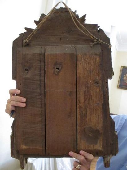 Miroir en bois sculpté et doré d'époque Louis...