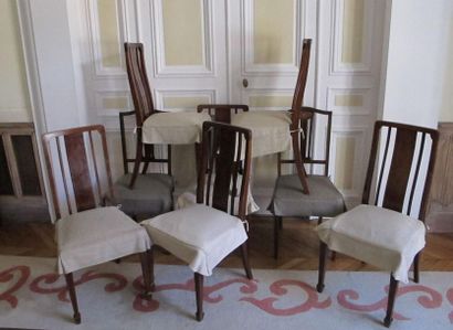Suite de six chaises de salle à manger en...