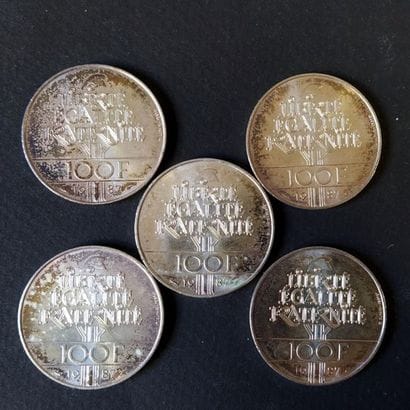 Lot de cinq pièces argent de 100 F