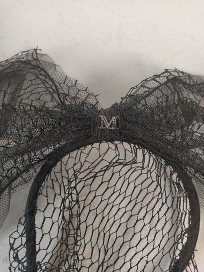 MAISON MICHEL PARIS

Serre-tête en tulle...