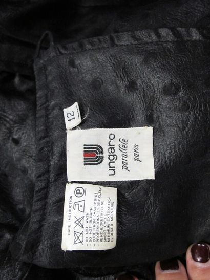 UNGARO Parallele Paris 

Robe cocktail noire...