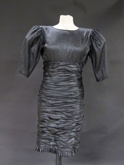 UNGARO Parallele Paris 

Robe cocktail noire...