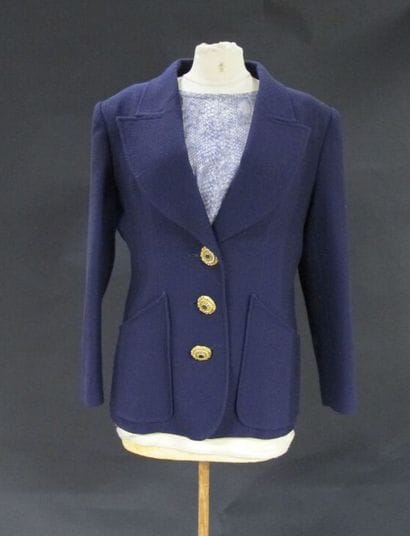 Ensemble comprenant : 

SAINT LAURENT RIVE...