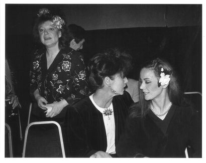 Ensemble de 16 photographies de célébrités...