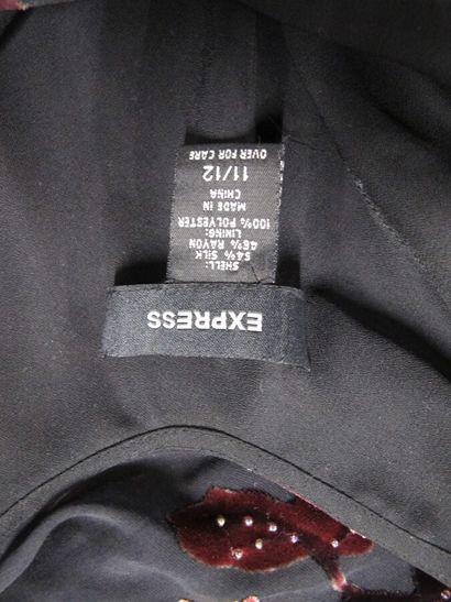 EXPRESS 

Robe du soir noire et rouge en...