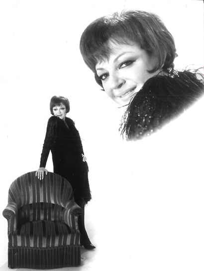 Ensemble de 18 photographies en noir et blanc...