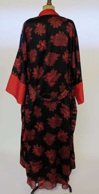 VICTORIA SECRET ensemble rouge et noir peignoir...