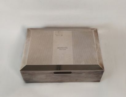 Cave à cigares avec coupe-cigare 