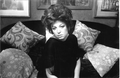 Ensemble de 31 portraits en noir et blanc...