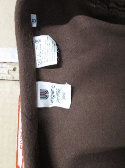 Emmanuel UNGARO 

Manteau marron 

T.8