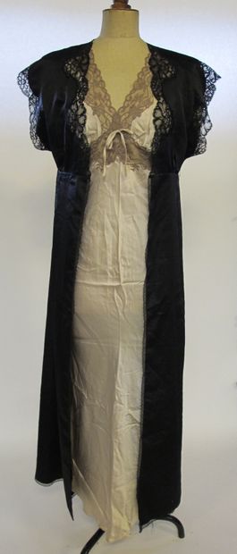 DIOR veste de nuit en dentelle, on y joint...