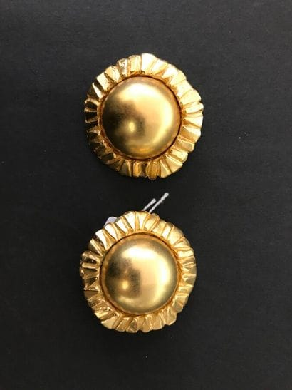 POGGI Paris 

Paire de boucle d'oreilles...
