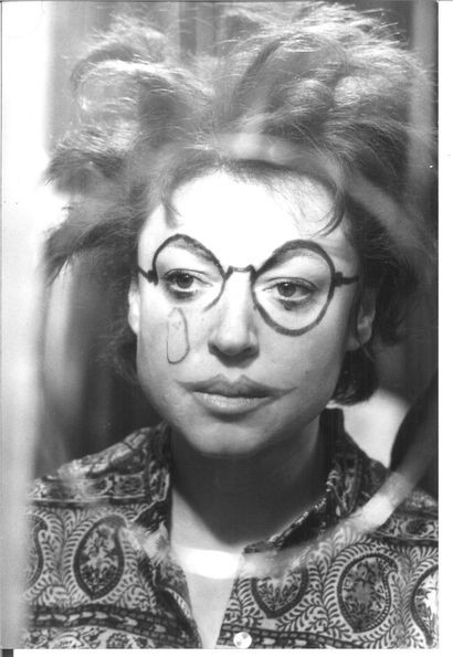 Ensemble de 13 photographies en noir et blanc...
