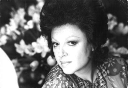 Portrait de Regine en couleurs par BOURDIN...