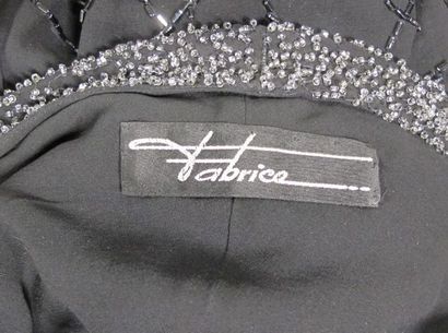 FABRICE M 

Robe du soir en soie et perles...