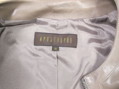 APOSTROPHE 

Veste en cuir en agneau plongé...