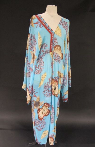SINGLE DRESS 

Robe de plage en soie motif...